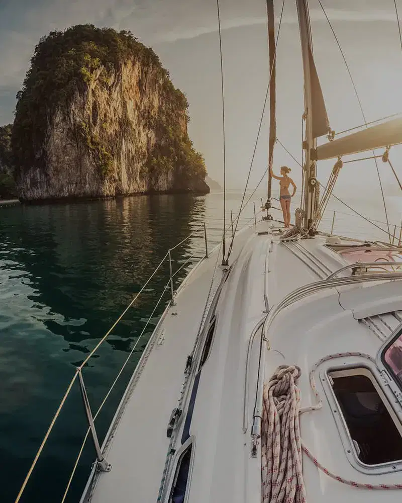 Las Vegas group travel yacht party package