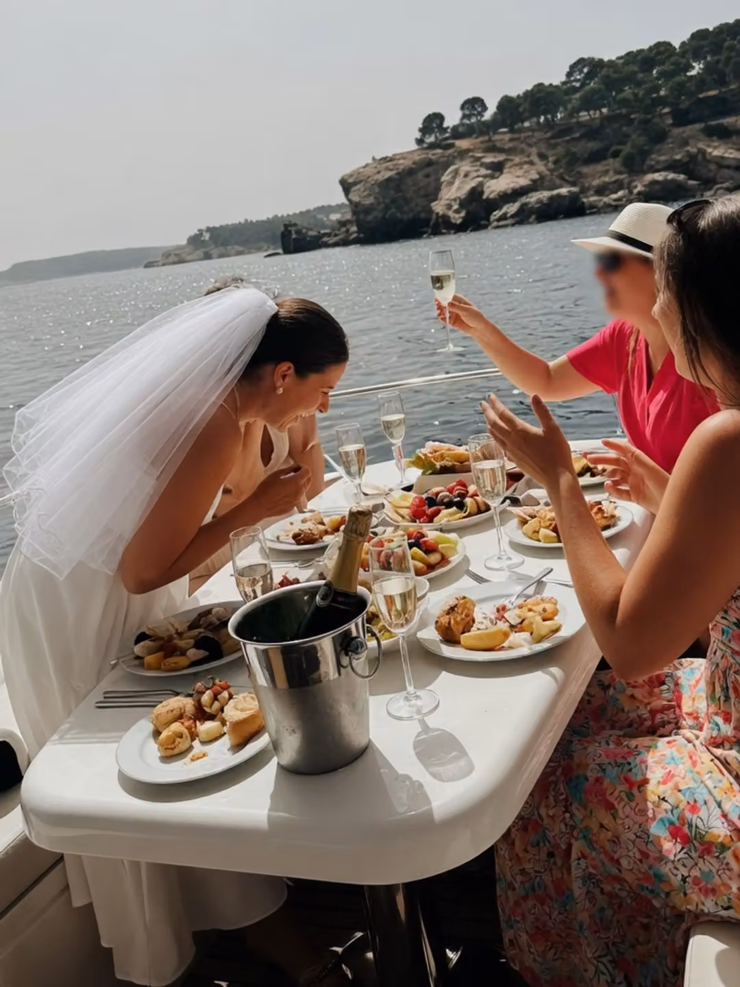 Marbella bachelorette yacht party package