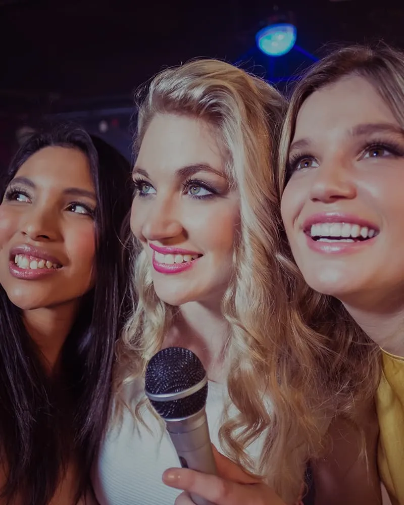Sao Paulo bachelorette karaoke / ktv package